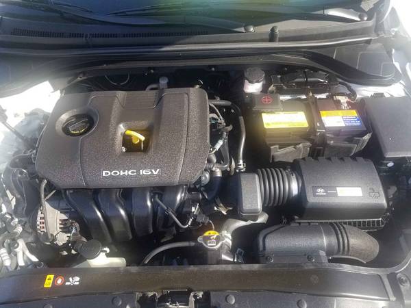 2017 Hyundai Elantra SE w/ 77K miles and lots of features - cars &... for sale in Elkhart, IN – photo 11