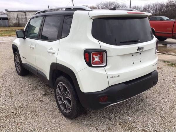 2017 Jeep Renegade Limited 4X4 - cars & trucks - by dealer - vehicle... for sale in Fredonia, KS – photo 8
