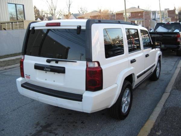 2006 Jeep Commander 4WD - BIG BIG SAVINGS! - - by for sale in Prospect Park, NJ – photo 4