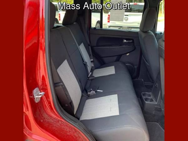 2009 Jeep Liberty 4WD 4dr Sport - cars & trucks - by dealer -... for sale in Worcester, MA – photo 15