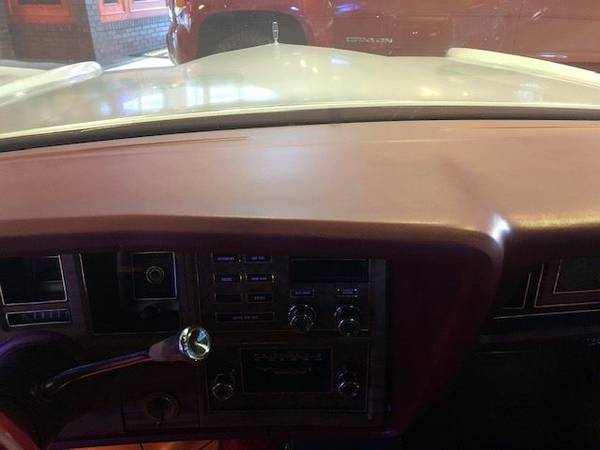 1975 Lincoln Continental Mark IV - - by dealer for sale in Des Moines, IA – photo 9