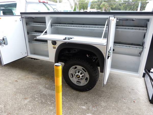 2015 *Chevrolet* *Silverado 2500HD* *4WD Crew Cab 167.7 for sale in New Smyrna Beach, FL – photo 15