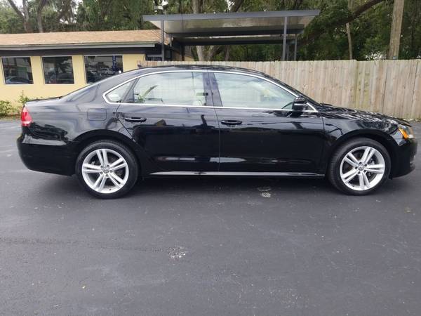 2014 Volkswagen Passat SE SUN ROOF DRIVE PERFECT LOW MILEAGE 97K -... for sale in TAMPA, FL – photo 4