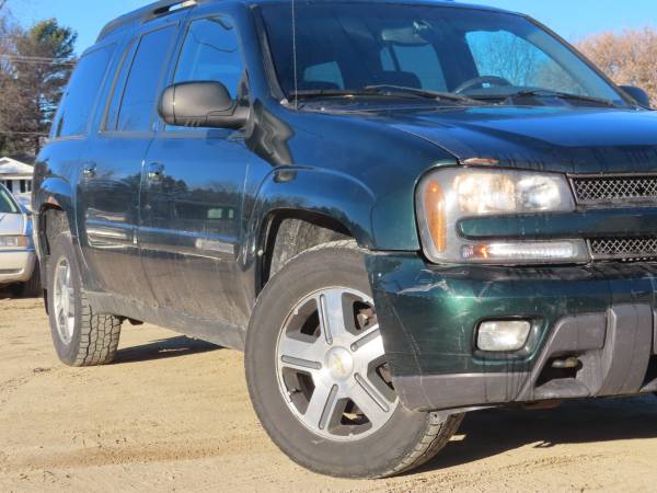 2004 Chevrolet Trailblazer EXT 4WD - 3rd row, camper/towing package... for sale in Farmington, MN – photo 10