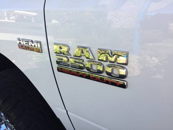 2015 RAM 2500 4WD Crew Cab 149 Tradesman for sale in Atascadero, CA – photo 11