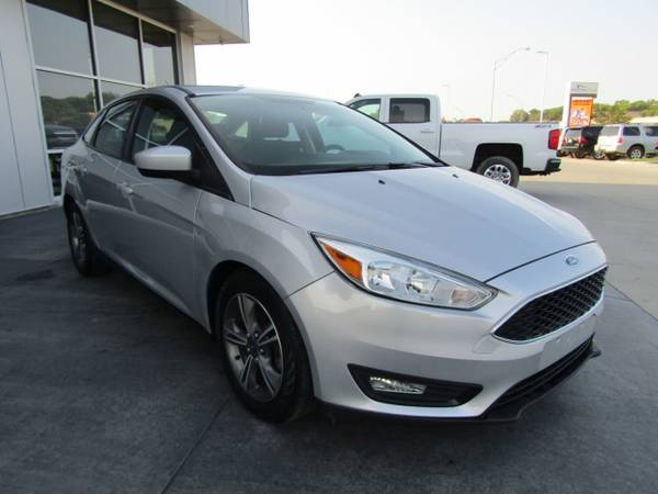 2018 Ford Focus SE Sedan - - by dealer - vehicle for sale in Council Bluffs, NE – photo 9