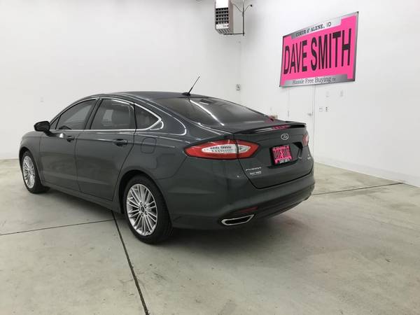 2016 Ford Fusion SE - cars & trucks - by dealer - vehicle automotive... for sale in Kellogg, ID – photo 4