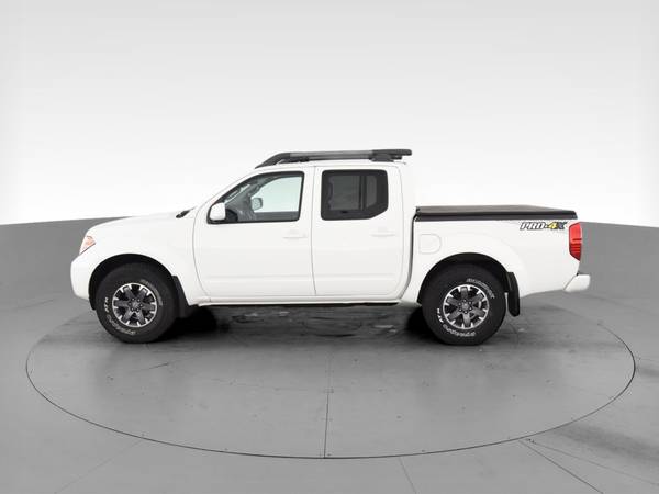 2016 Nissan Frontier Crew Cab PRO-4X Pickup 4D 5 ft pickup White for sale in Baton Rouge , LA – photo 5