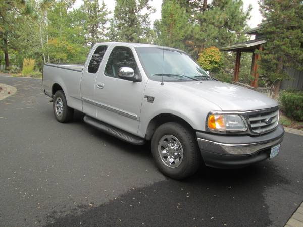 2001 FORD F150 SUPERCAB 4x2 SHORTBOX XLT PICKUP for sale in Bend, OR – photo 2