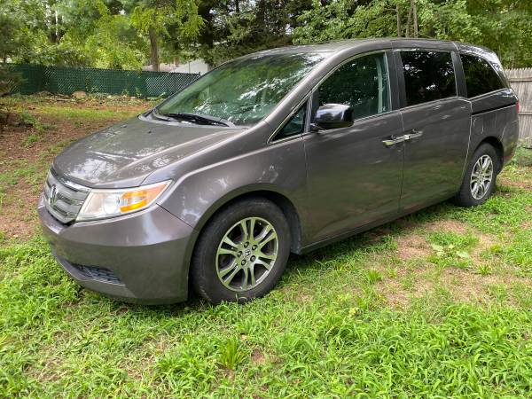 2011 Honda Odyssey EXL - cars & trucks - by owner - vehicle... for sale in Agawam, MA – photo 4