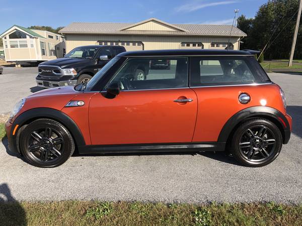 2011 Mini Cooper S 1 Owner Clean Carfax Full Service History 6 Speed for sale in Palmyra, PA – photo 9