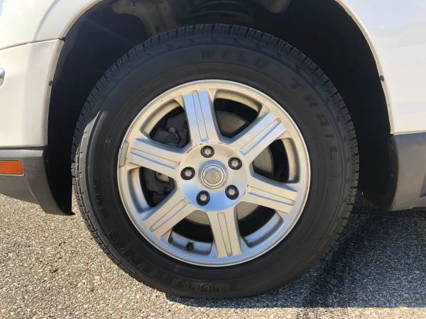 Best Buy! 2006 Chrysler Pacifica! 3rd Row! for sale in Ortonville, MI – photo 13