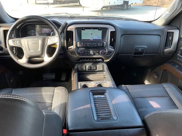 2018 GMC Sierra 1500 Denali Pickup - - by dealer for sale in Clinton, IL – photo 16