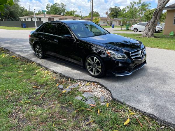 2016 Mercedes benz C300 - - by dealer - vehicle for sale in Hollywood, FL – photo 3