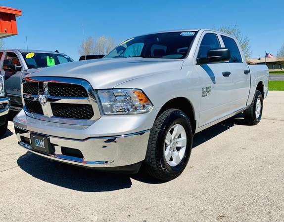 2019 Ram 1500 Crew Cab 4x4 w/Only 36 Miles! - - by for sale in Green Bay, WI – photo 9