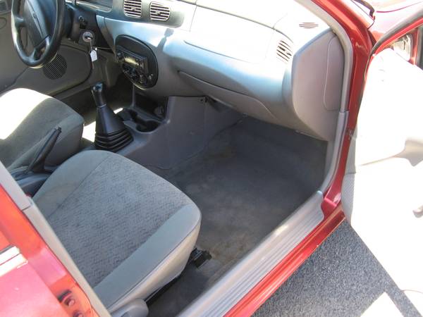 1998 FORD ESCORT LX 4 DOOR - - by dealer - vehicle for sale in Ashland, OR – photo 12