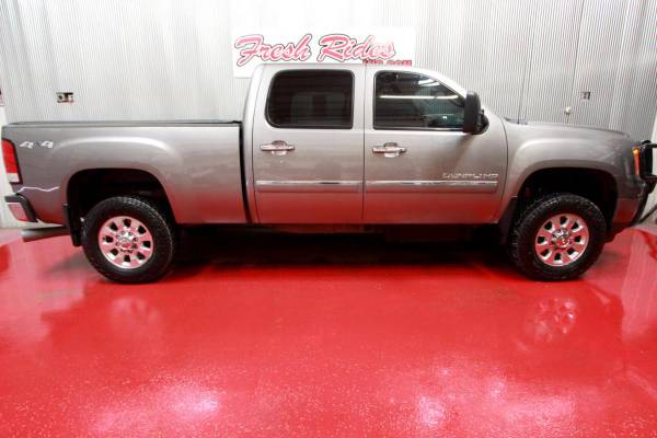 2013 GMC Sierra 2500HD 4WD Crew Cab 153 7 Denali - GET APPROVED! for sale in Evans, SD – photo 4