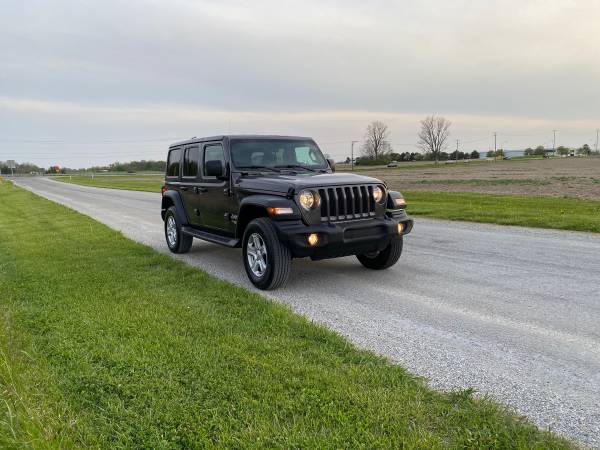 2020 Jeep Wrangler Unlimited Sport 4x4 for sale in NOBLESVILLE, IN – photo 4