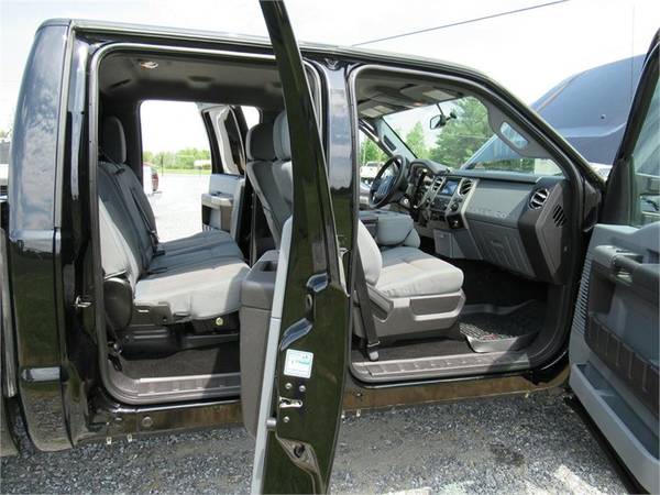 2016 FORD F250 SUPER DUTY XLT, Black APPLY ONLINE for sale in Summerfield, NC – photo 4