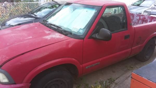 1995 GMC Sonoma 4 cylinder 112,000 miles* price reduced! for sale in Great Neck, NY