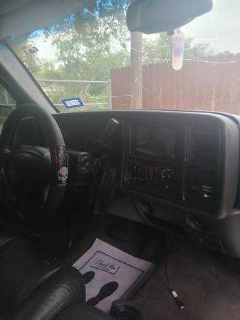 2003 Chevy Clean Title V6 5500 OBO for sale in Donna, TX – photo 8