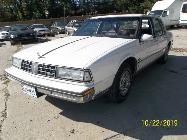 1988 Olds 98-1 Owner 134K for sale in Independence, MO