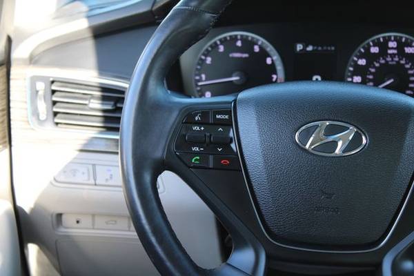 2015 Hyundai Sonata Limited Sedan 4D - - by dealer for sale in Hermiston, WA – photo 12