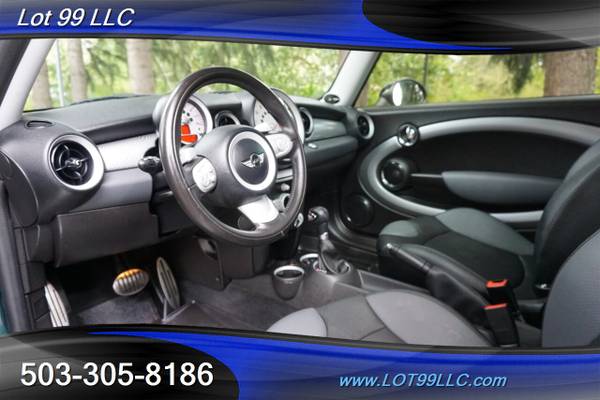 2010 *MINI**COOPER* S 2 OWNERS AUTOMATIC LEATHER MOON ROOF LIKE NEW for sale in Milwaukie, OR – photo 12