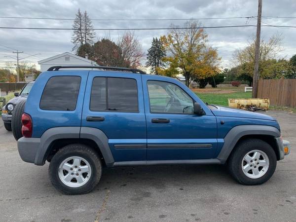 2006 Jeep Liberty 4dr Sport 4WD - cars & trucks - by dealer -... for sale in East Windsor, CT – photo 8