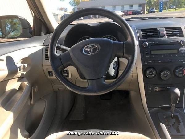 2011 Toyota Corolla - cars & trucks - by dealer - vehicle automotive... for sale in Fort Atkinson, WI – photo 9