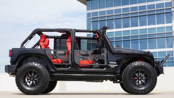2013 Jeep Wrangler Unlimited ( 6 Inch Lifted 37s ) MODS CUSTOM for sale in Austin, TX – photo 9