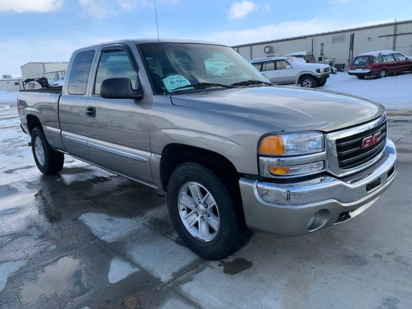 Sierra Z71 4x4 California owned-100% Rust Free - cars & trucks - by... for sale in Brookings, SD – photo 9