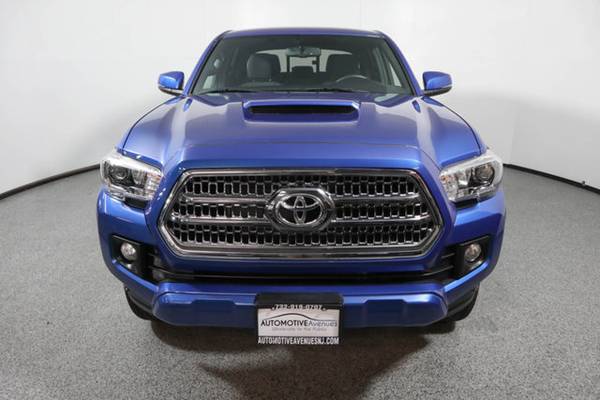 2017 Toyota Tacoma, Blazing Blue Pearl for sale in Wall, NJ – photo 8