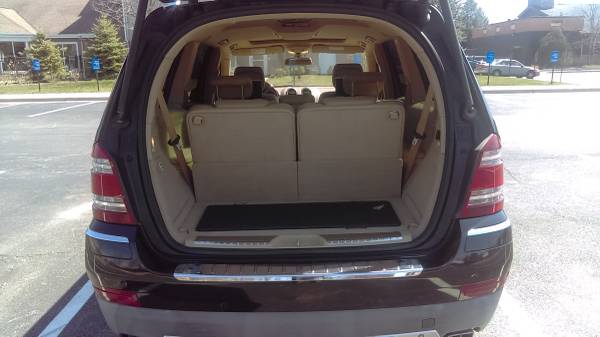 2009 Mercedes-Benz GL550 4-Matic AWD SUV - Black/Beige, EVERY OPTION... for sale in Deerfield, IL – photo 9