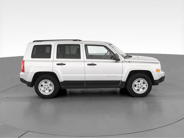 2014 Jeep Patriot Sport SUV 4D suv Silver - FINANCE ONLINE - cars &... for sale in milwaukee, WI – photo 13