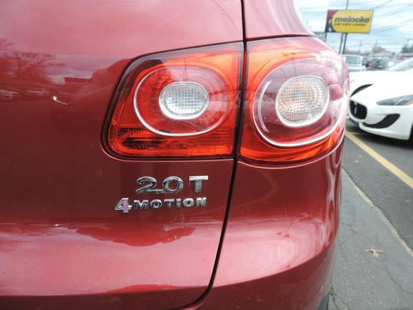 2011 Volkswagen Tiguan 4WD 4dr SE 4Motion wSunroof Navi - WE FINANCE... for sale in Lodi, CT – photo 11
