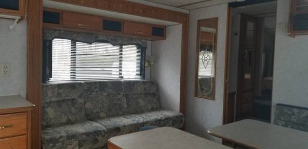 2001 Used Komfort 5TH Wheel for sale in Keizer , OR – photo 8