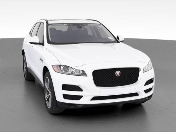 2018 Jag Jaguar FPACE 20d Premium Sport Utility 4D suv White -... for sale in Dallas, TX – photo 16