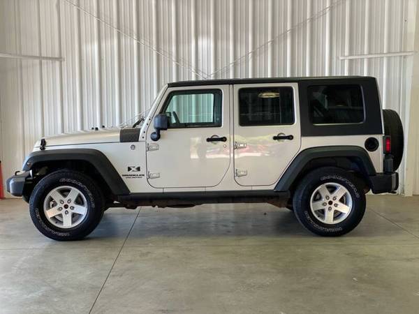 2009 Jeep Wrangler Unlimited - 6 Speed Manual - Hard top! - cars &... for sale in La Crescent, WI – photo 2