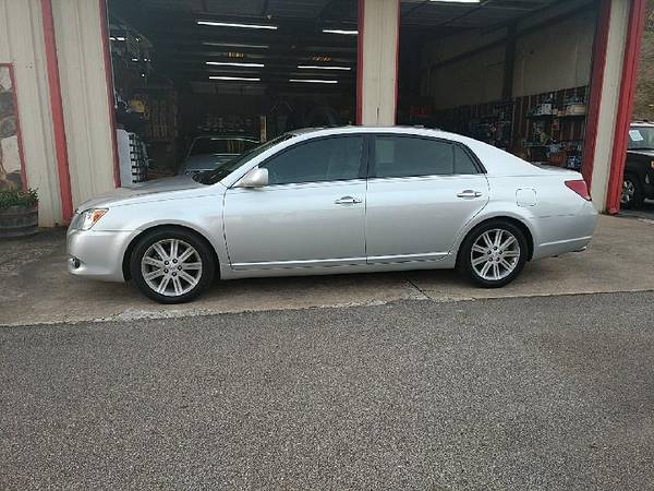2010 Toyota Avalon Limited - cars & trucks - by dealer - vehicle... for sale in Cleveland, SC – photo 5