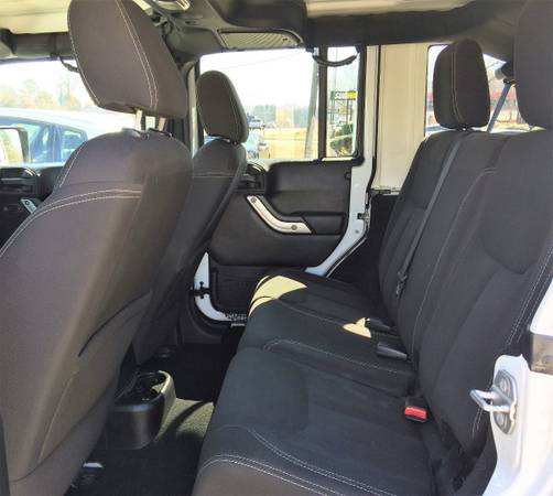 2015 Jeep Wrangler Unlimited Sahara suv 31, 995 - - by for sale in Durham, NC – photo 9