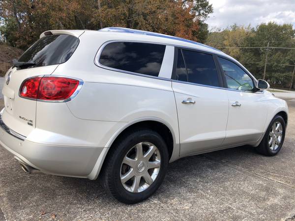 2010 BUICK ENCLAVE FULLY LOADED - cars & trucks - by owner - vehicle... for sale in Nashville, AR – photo 4