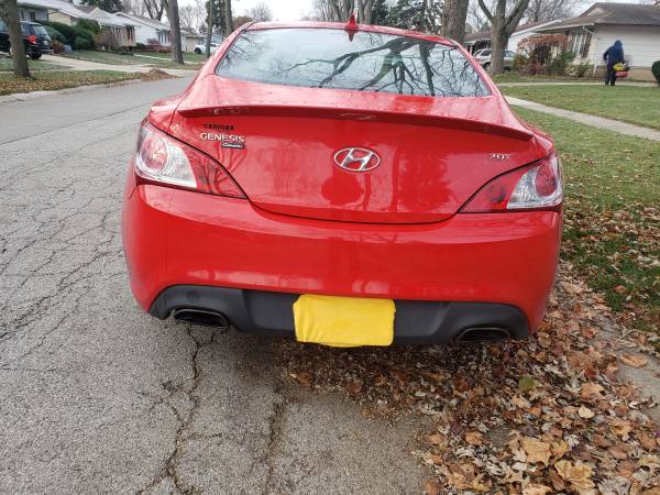 2012 Hyundai genesis 2.0t - cars & trucks - by owner - vehicle... for sale in Addison, IL – photo 5