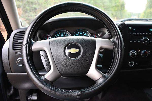 2010 Chevrolet Chevy Silverado 1500 Crew Cab LT Pickup 4D 5 3/4 ft... for sale in Colonial Heights, VA – photo 13