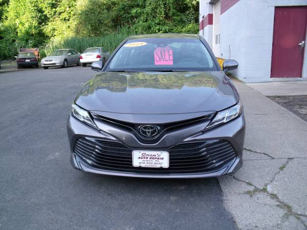 2018 Toyota Camry LE for sale in Clinton, MA – photo 8