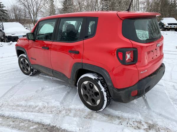 2015 Jeep Renegade 4X4 Sport 70,xxx miles - cars & trucks - by... for sale in Stacy, MN – photo 4
