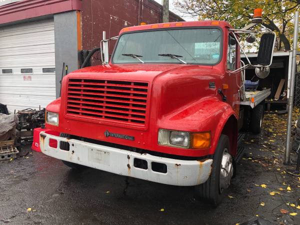 1998 international flatbed - cars & trucks - by owner - vehicle... for sale in Bridgeport, NY – photo 2