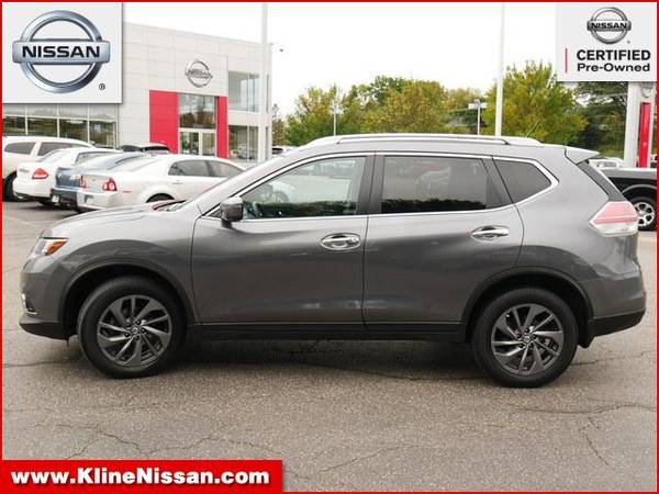 2016 Nissan Rogue SL for sale in Maplewood, MN – photo 11