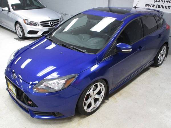 2013 Ford Focus *Bad Credit OK* *Manual Drive* - cars & trucks - by... for sale in East Dundee, WI – photo 9