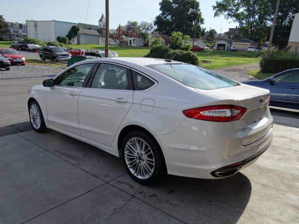 2016 Ford Fusion SE, AWD 49k miles - cars & trucks - by dealer -... for sale in Shillington, PA – photo 10